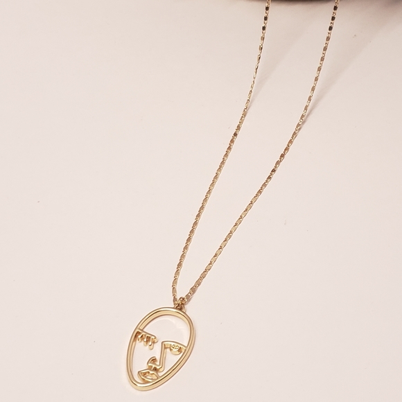 Jewelry - Amazing Unique Face Necklace